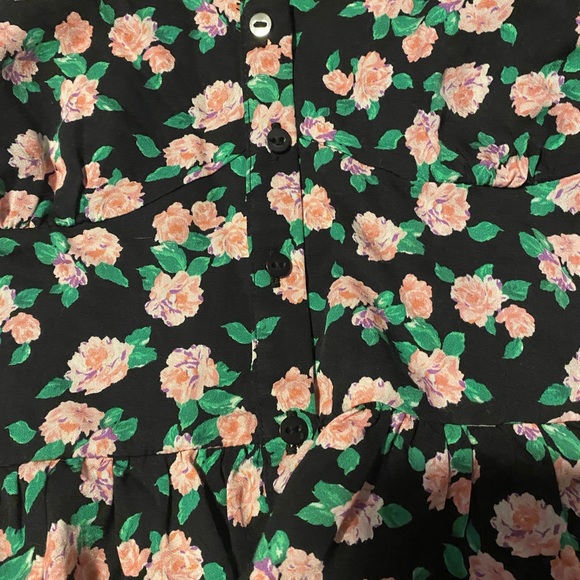 Top - Picture 3 of 5